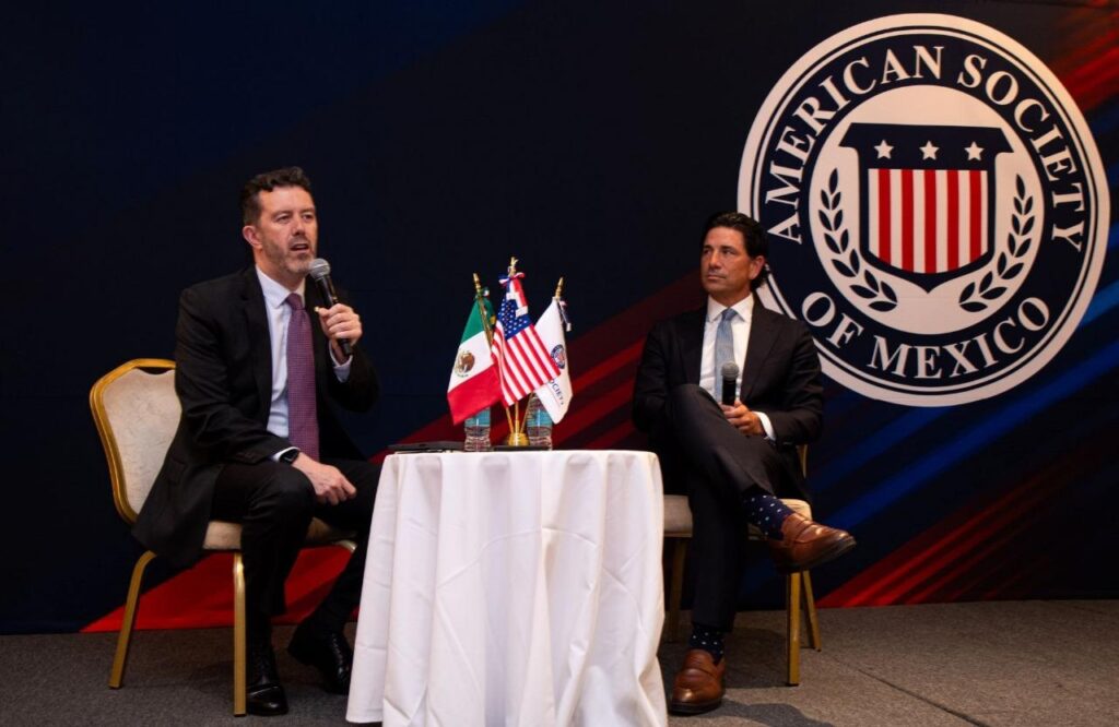 Octubre | 2025 En el mes de octubre, American Society of Mexico, organizó la reunión del Consejo de Empresas con Capital Extranjero, presidida por Jorge Arce el presidente de HSBC y  anfitrión.
